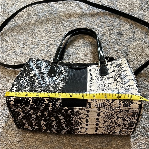 Coach Black and White Women's Handbag - Picture 8 of 14